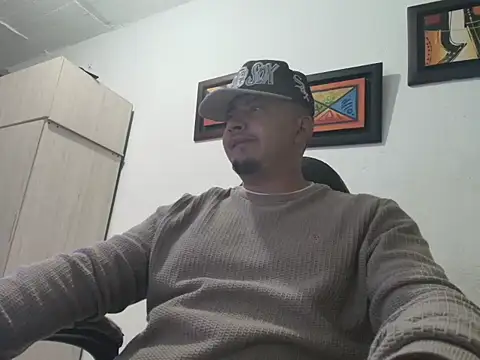 myke andrade online show from 10-17-25, 02:48