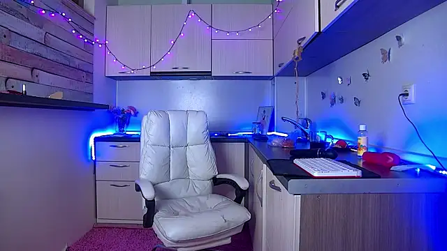 Snapshot of Skinny_Nally chatting on 02-19-26, 01:12 Skinny Nally online show from 02-19-26, 01:12