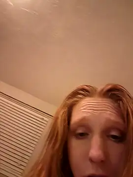 GoldenFlameGoddess online show from 02-09-25, 01:44