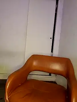 leilagonzalez online show from 02-08-25, 07:26