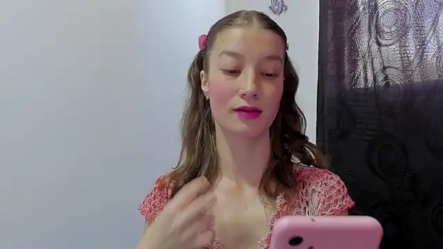 MiiaVolkova online show from 09-12-25, 04:51