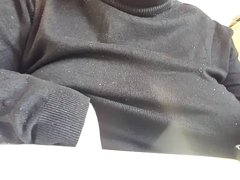 Snapshot of D_Marinna chatting on 02-10-25, 01:44 D Marinna online show from 02-10-25, 01:44