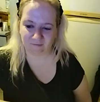 D Marinna online show from 11-08-25, 08:07