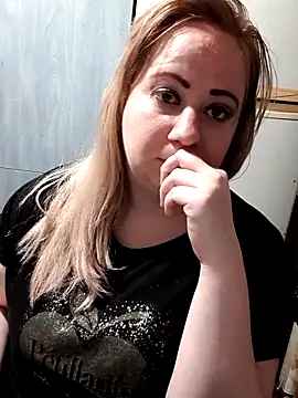 D Marinna online show from 02-21-26, 07:04