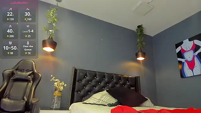 Sophiietaylor online show from 02-07-25, 11:34