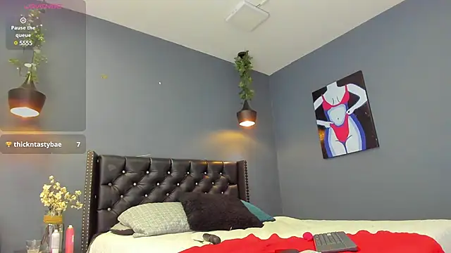 Sophiietaylor online show from 02-14-25, 02:28