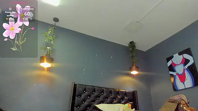 Sophiietaylor online show from 11-10-25, 11:15