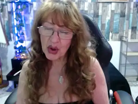 KarimaSarabe online show from 12-04-24, 03:37