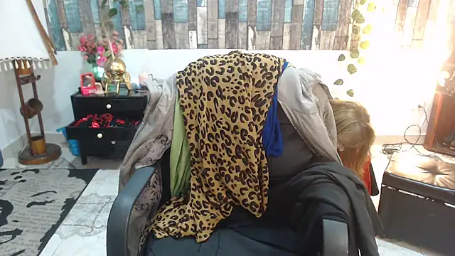 KarimaSarabe online show from 10-03-25, 09:01