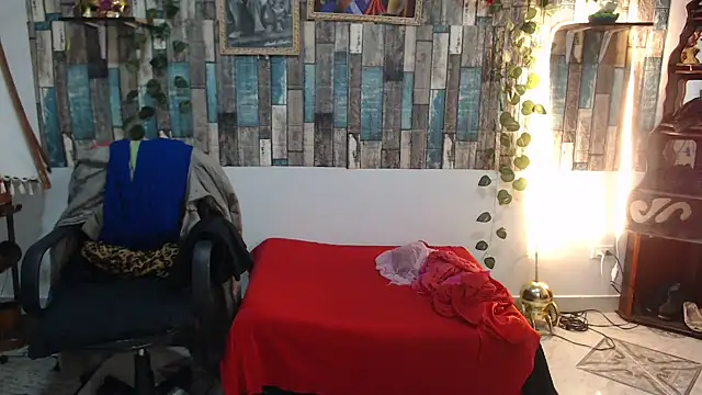 KarimaSarabe online show from 10-04-25, 09:02