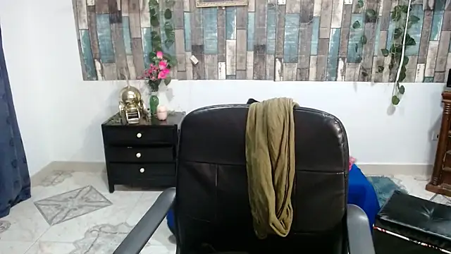 KarimaSarabe online show from 01-14-26, 10:03