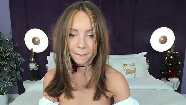 Snapshot of LilyRaisa chatting on 12-22-24, 03:11 LilyRaisa online show from 12-22-24, 03:11