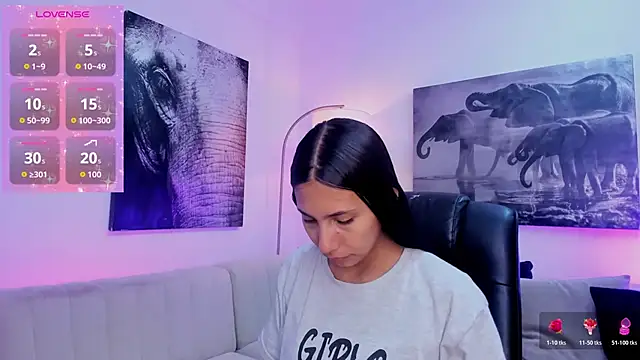 Snapshot of Ary_7 chatting on 10-25-25, 11:40 Ary 7 online show from 10-25-25, 11:40