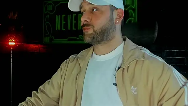 LexXHardy online show from 02-09-25, 01:35