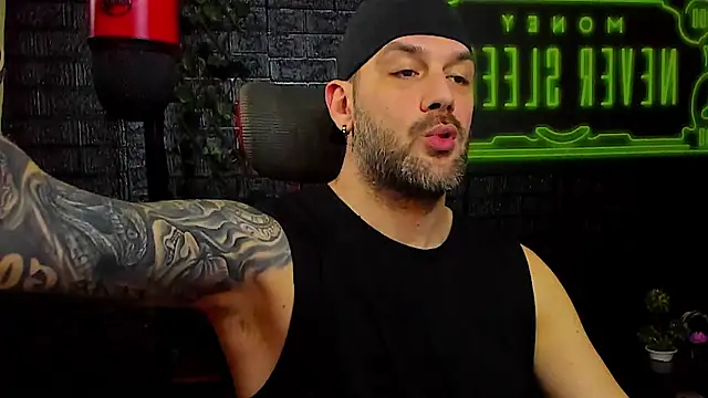 LexXHardy online show from 01-10-26, 07:43