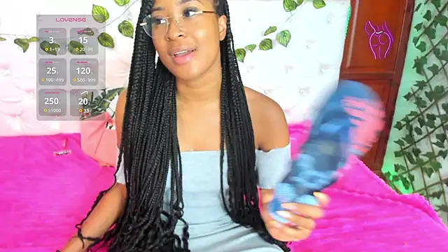 Andrea Williams24 online show from 01-28-25, 03:14