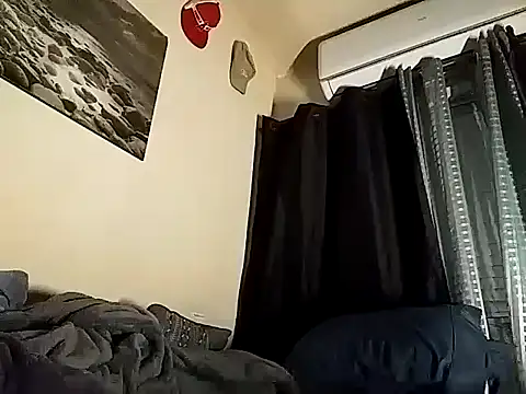 hotraillX online show from 12-29-24, 05:31