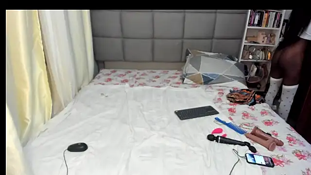 suhaila suus online show from 12-24-24, 11:55