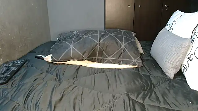 CURVEYDOLLXX online show from 02-22-25, 07:01