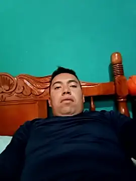 Snapshot of Diego_leon27 chatting on 12-28-24, 07:01 Diego leon27 online show from 12-28-24, 07:01