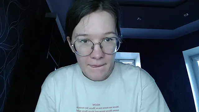 MiriamOr online show from 03-23-25, 08:26