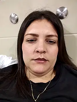 Mia Hampton online show from 09-30-25, 12:37