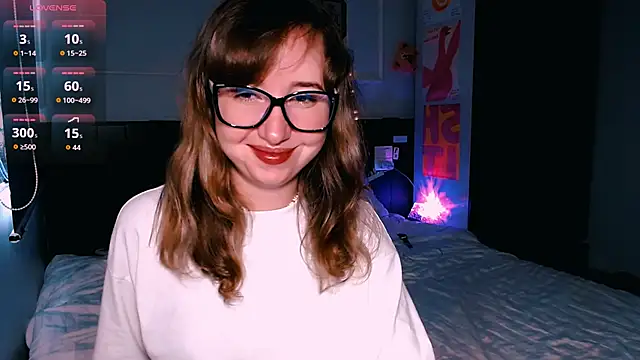 Cosmo Riri online show from 11-14-25, 04:55