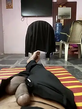 sandy-006 online show from 11-10-25, 06:23