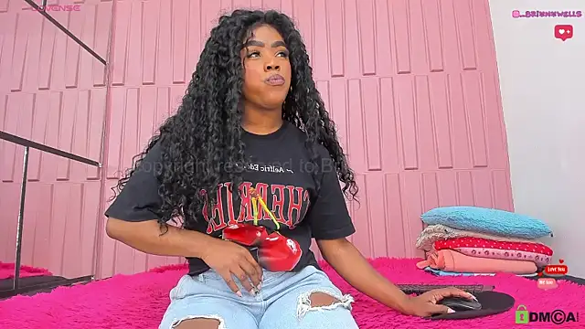 Briana Wells  online show from 02-18-25, 01:22