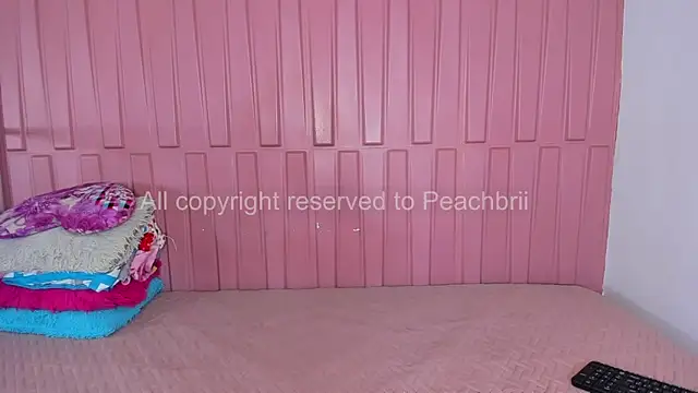 Briana Wells  online show from 09-17-25, 01:35