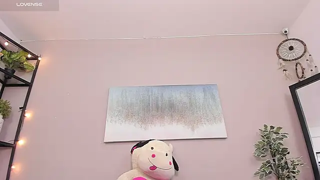 Briana Wells  online show from 02-18-26, 12:34