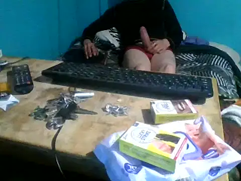 malekon76 online show from 12-12-24, 07:41