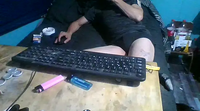 malekon76 online show from 02-20-25, 08:17