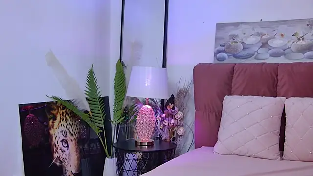 NicolLopeze online show from 01-30-25, 11:44