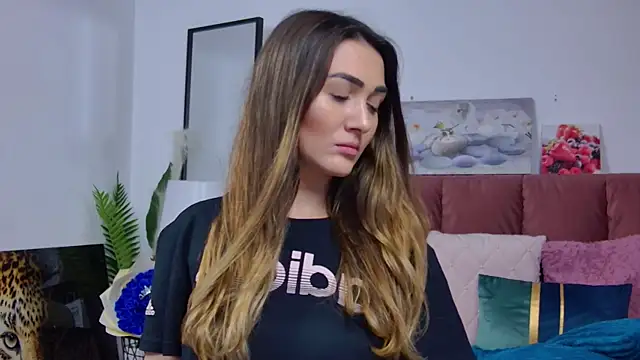 NicolLopeze online show from 03-03-25, 04:14