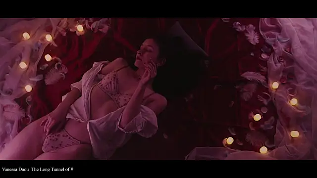 WebCora online show from 02-11-25, 06:22