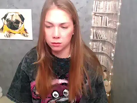 Snapshot of Sport_Tall_Doll chatting on 02-14-25, 08:42 Sport Tall Doll online show from 02-14-25, 08:42