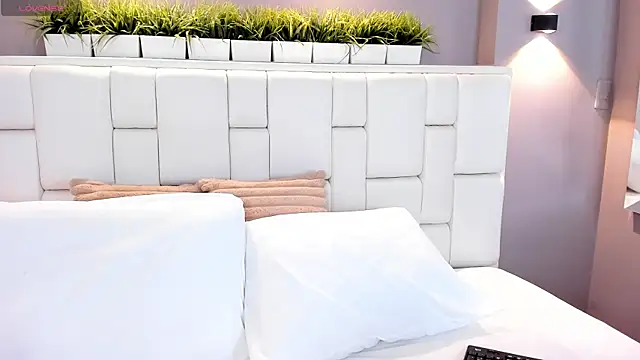 Snapshot of ValeriaGarcia chatting on 02-28-25, 12:31 ValeriaGarcia online show from 02-28-25, 12:31