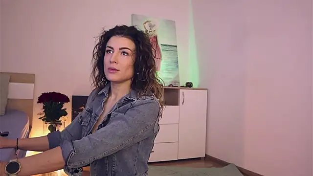 Misslullu online show from 02-02-25, 04:26