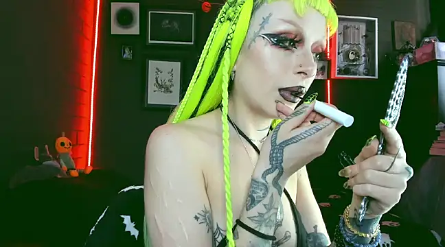 insania 9999  online show from 12-10-24, 04:27