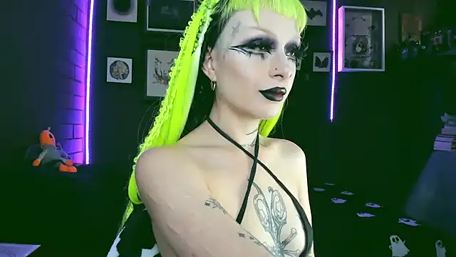 insania 9999  online show from 02-06-25, 03:09