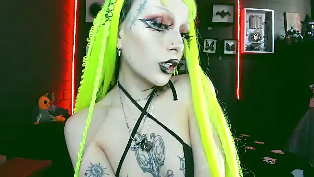 insania 9999  online show from 02-18-25, 04:59