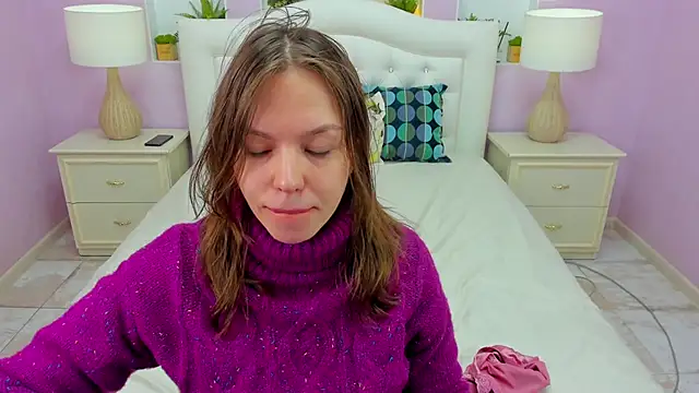 Persephoni online show from 02-08-26, 05:16