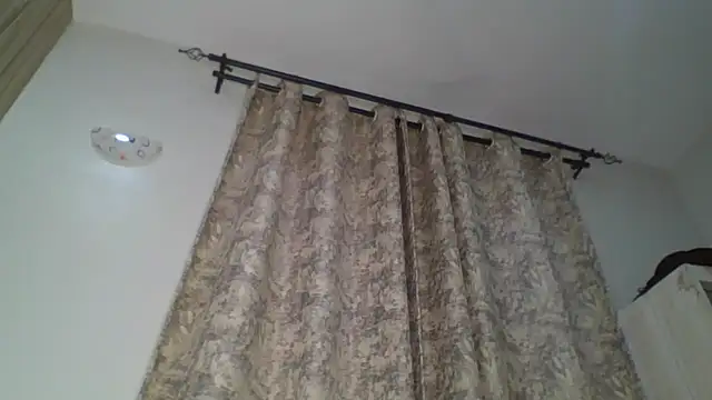 Snapshot of sweet_sassy_ chatting on 11-06-25, 04:13 sweet sassy online show from 11-06-25, 04:13