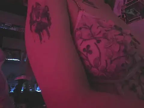 Snapshot of Agathaks chatting on 01-17-25, 08:00 Agathaks online show from 01-17-25, 08:00