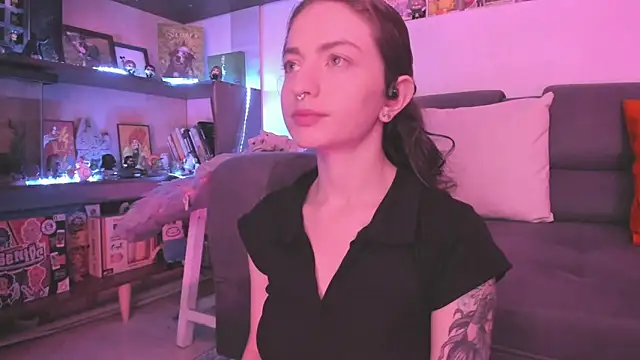 Snapshot of Agathaks chatting on 01-25-25, 08:21 Agathaks online show from 01-25-25, 08:21