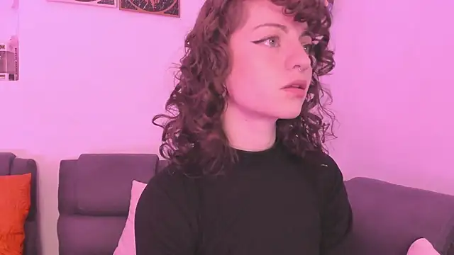 Snapshot of Agathaks chatting on 02-20-25, 09:20 Agathaks online show from 02-20-25, 09:20