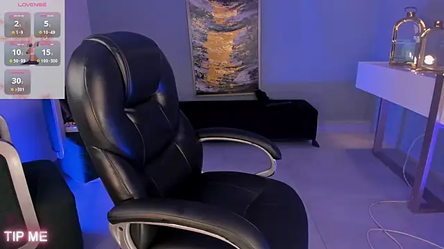 Snapshot of SophieBarnett chatting on 11-01-25, 12:34 SophieBarnett online show from 11-01-25, 12:34