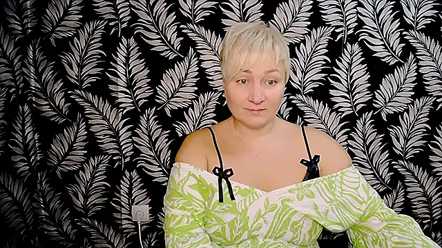 Olivia playful online show from 12-14-24, 08:45