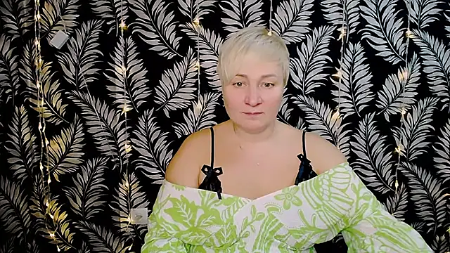 Olivia playful online show from 12-21-24, 12:27